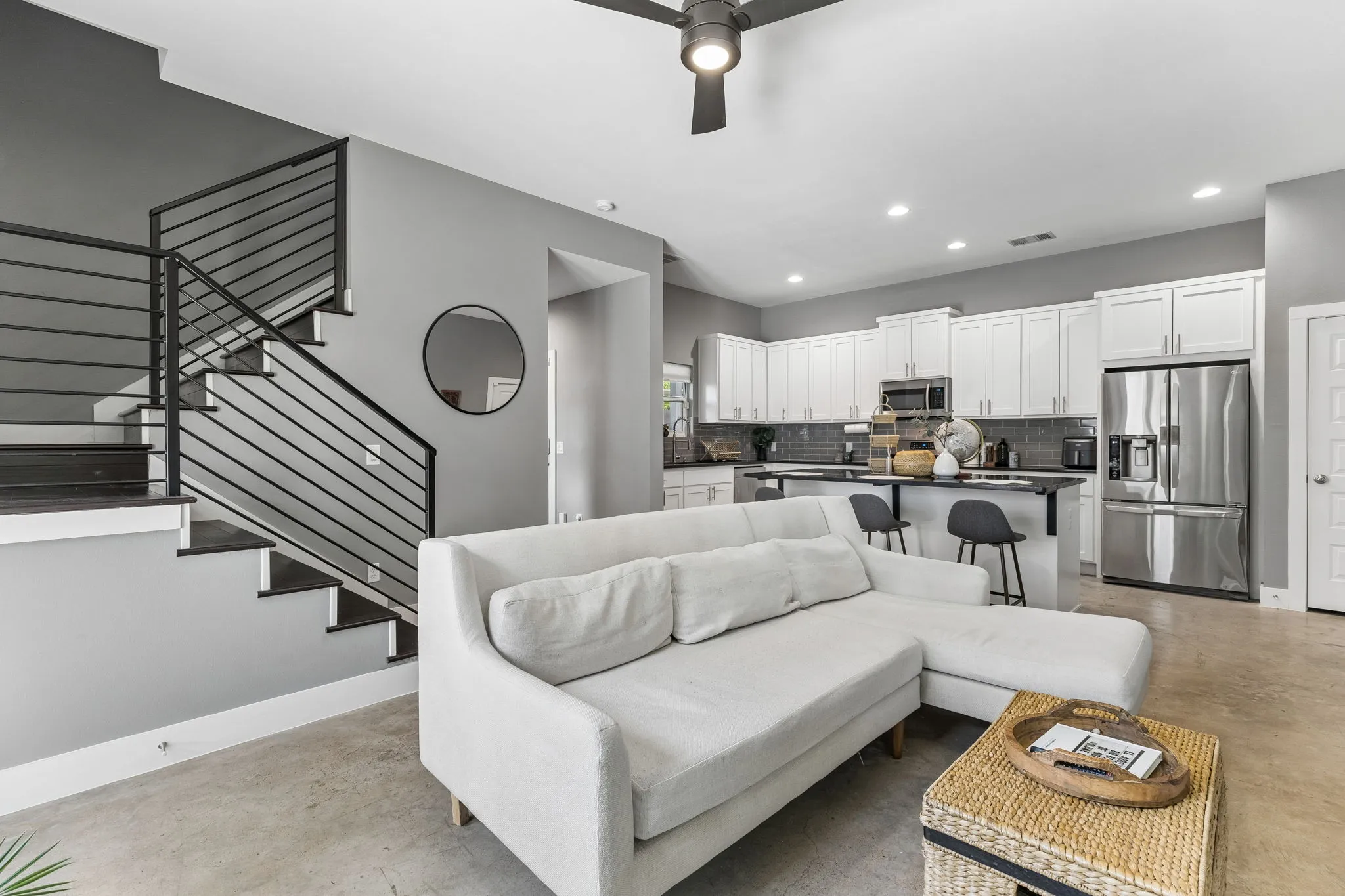 504 Blackson Ave #B photo