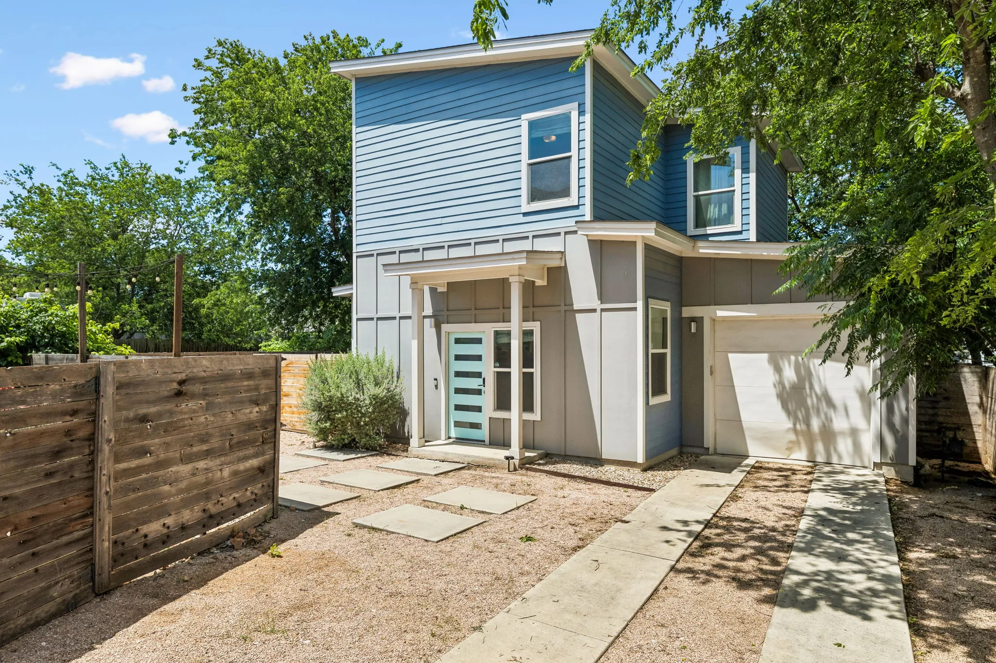 504 Blackson Ave #B, Austin, TX